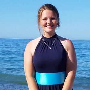 Meet your Posher, Olivia